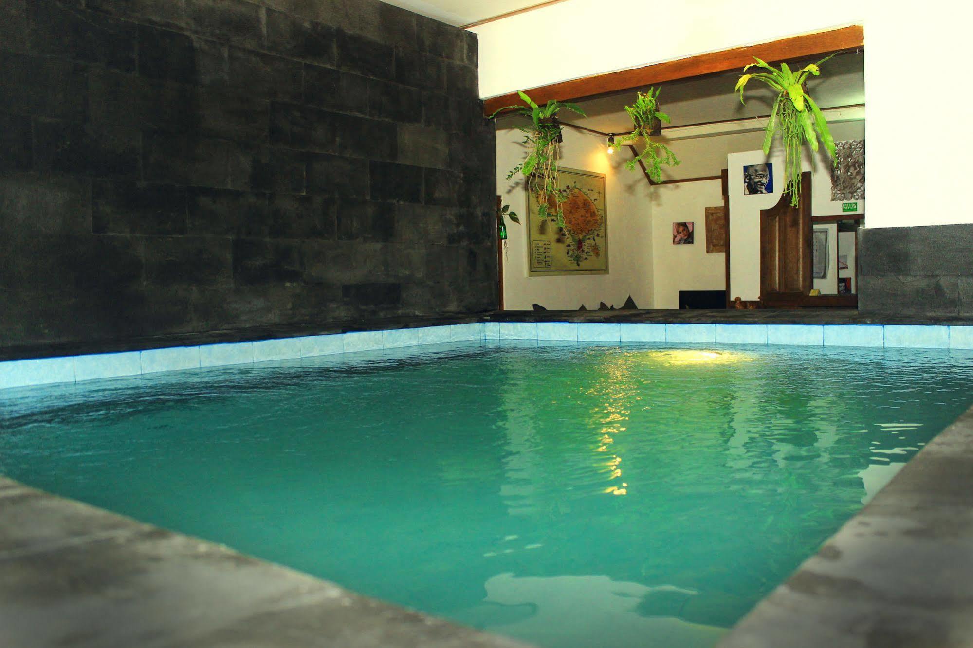 Friendly House Bali Hostel Ubud  Ngoại thất bức ảnh
