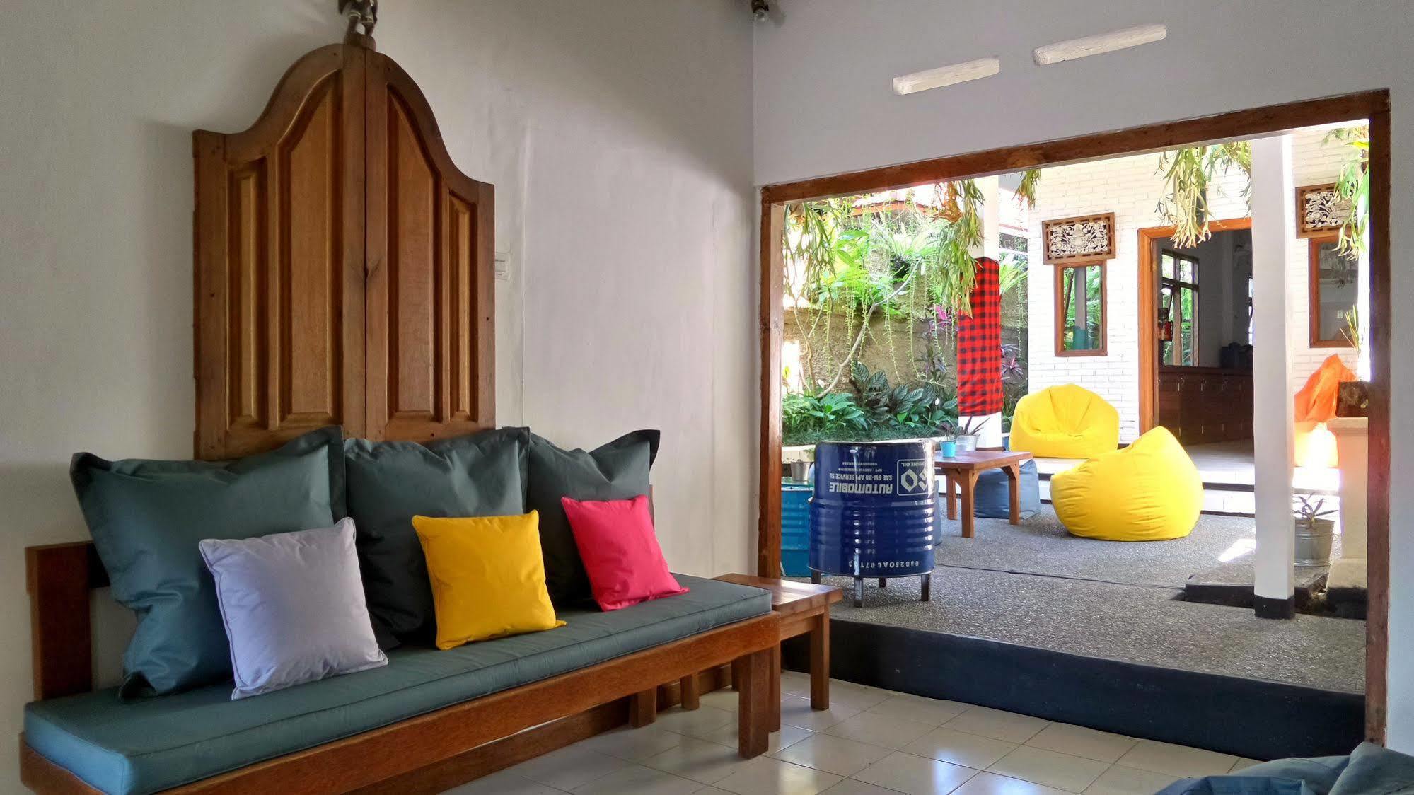 Friendly House Bali Hostel Ubud  Ngoại thất bức ảnh
