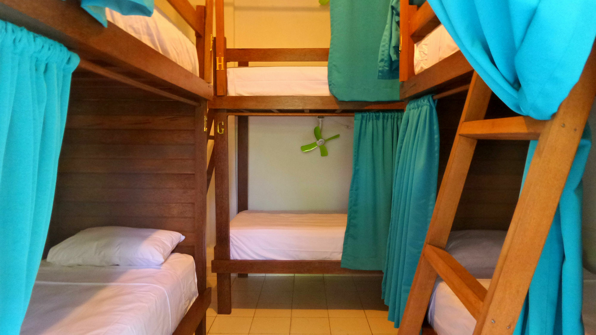 Friendly House Bali Hostel Ubud  Ngoại thất bức ảnh